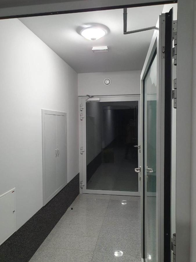 Apartament 3 Pokojowy Lub Pokoj W Mieszkaniu W Nowym Bloku Warszawa Zewnętrze zdjęcie