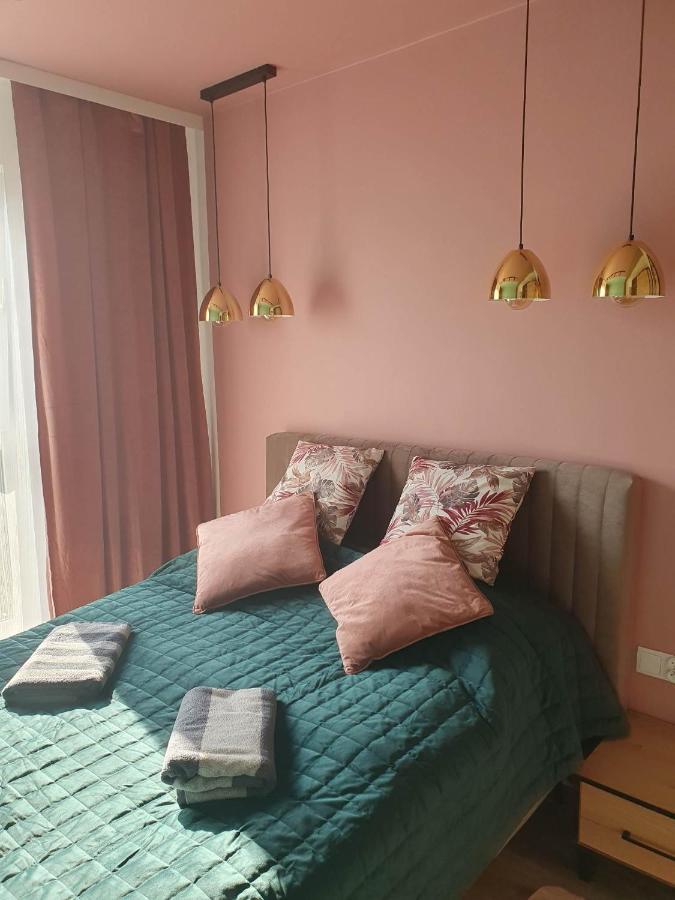 Apartament 3 Pokojowy Lub Pokoj W Mieszkaniu W Nowym Bloku Warszawa Zewnętrze zdjęcie