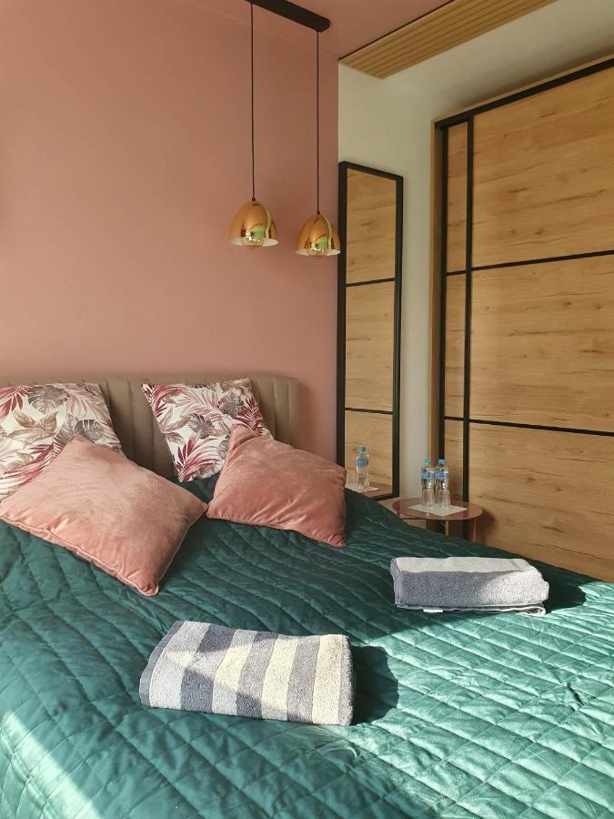 Apartament 3 Pokojowy Lub Pokoj W Mieszkaniu W Nowym Bloku Warszawa Zewnętrze zdjęcie